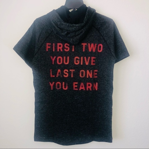 NWT Under Armour Men's Project Rock Respect Short Sleeve Hoodie Sweater size S - Picture 9 of 11